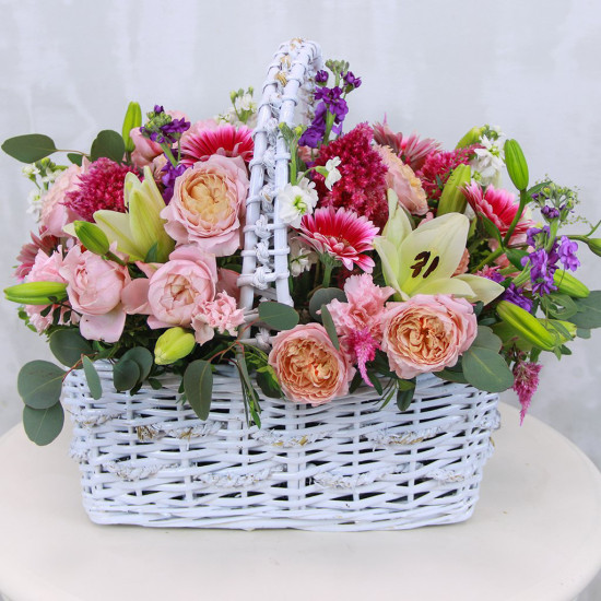 Boldog anyák napja - virágkosár