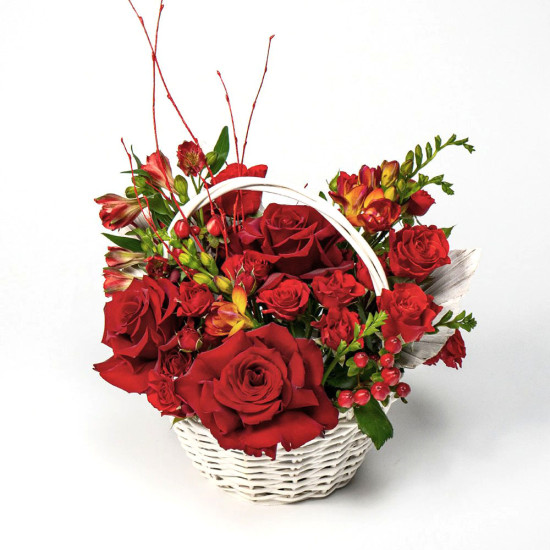 Love sigh - flower basket